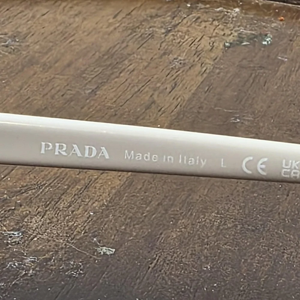 Prada SPR 22Z Sunglasses Womens 53-17 Brown Tortoise Butterfly Gradient Italy
